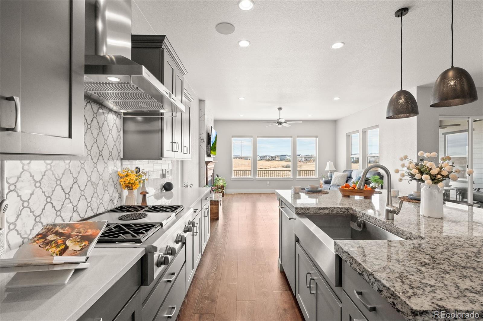 MLS Image #14 for 8250  estes park avenue,littleton, Colorado