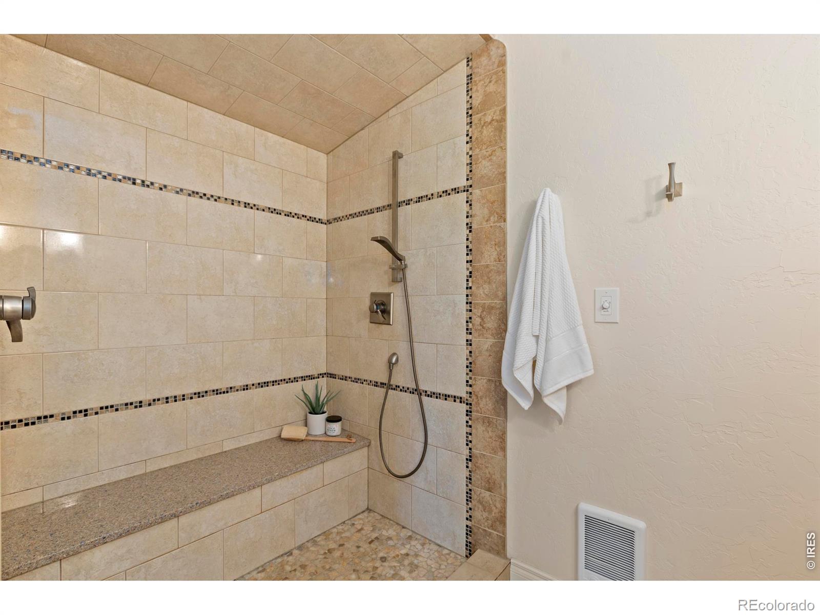 MLS Image #21 for 4918  hinsdale drive,fort collins, Colorado