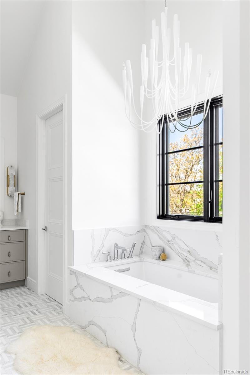 MLS Image #24 for 1059 s york street,denver, Colorado