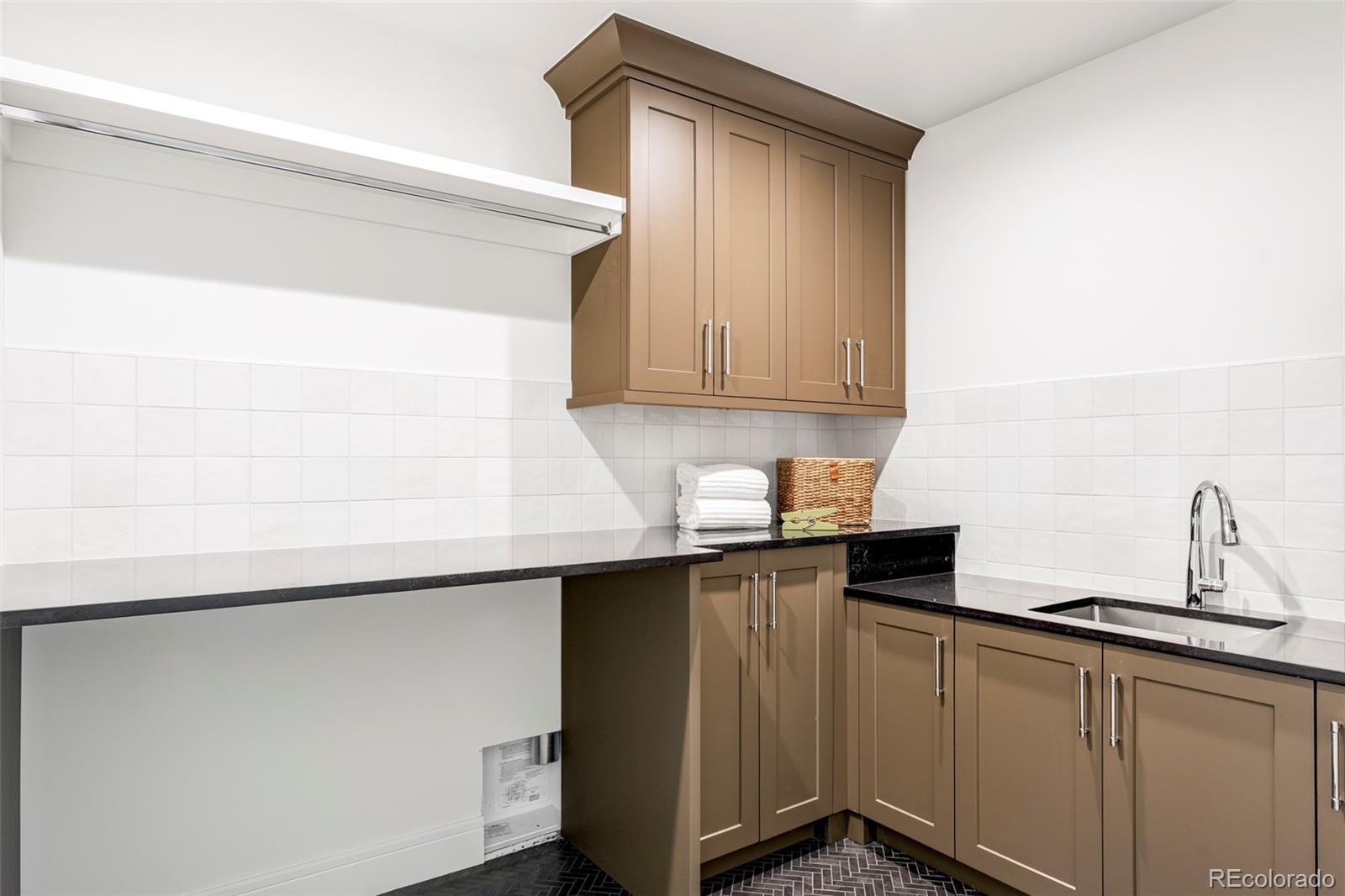 MLS Image #30 for 1059 s york street,denver, Colorado