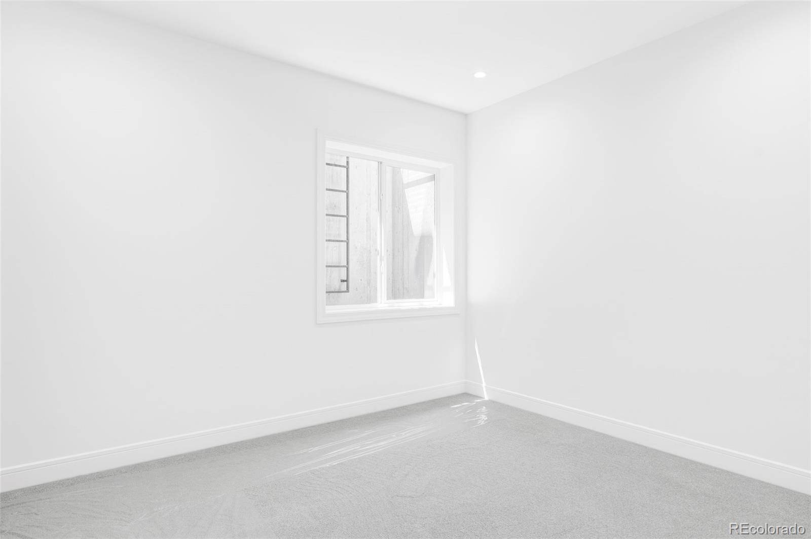 MLS Image #37 for 1059 s york street,denver, Colorado