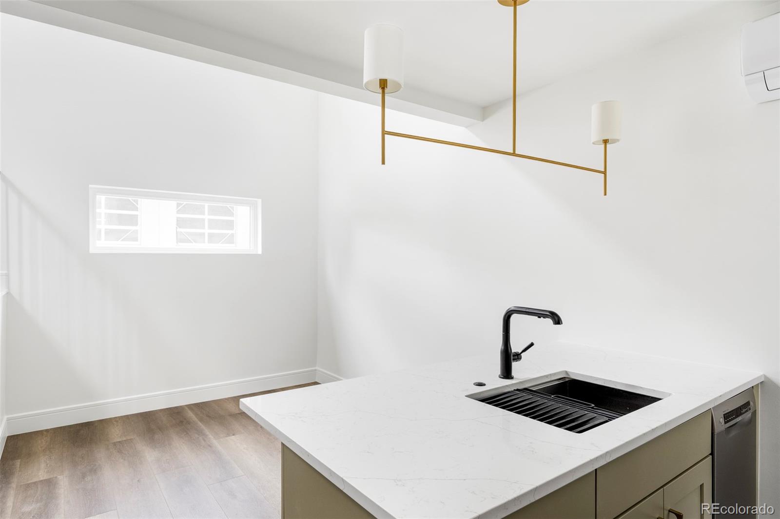 MLS Image #46 for 1059 s york street,denver, Colorado