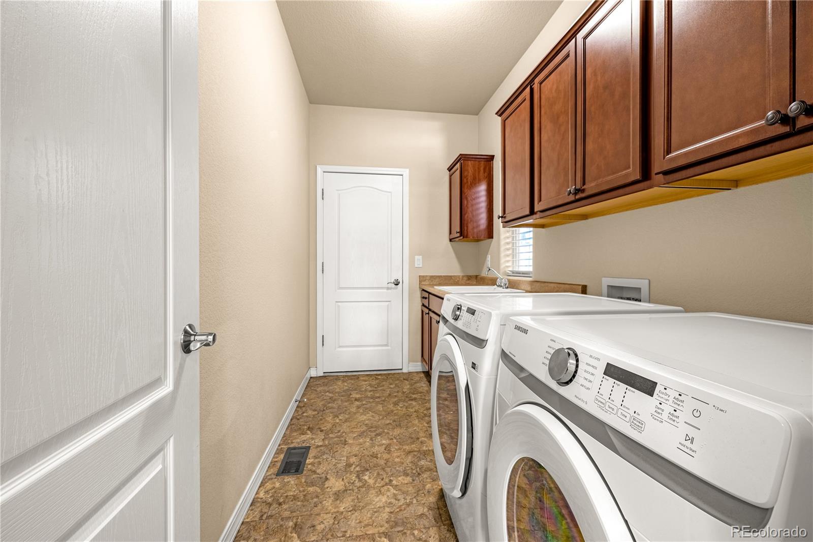 MLS Image #23 for 10322  webster pass court,colorado springs, Colorado