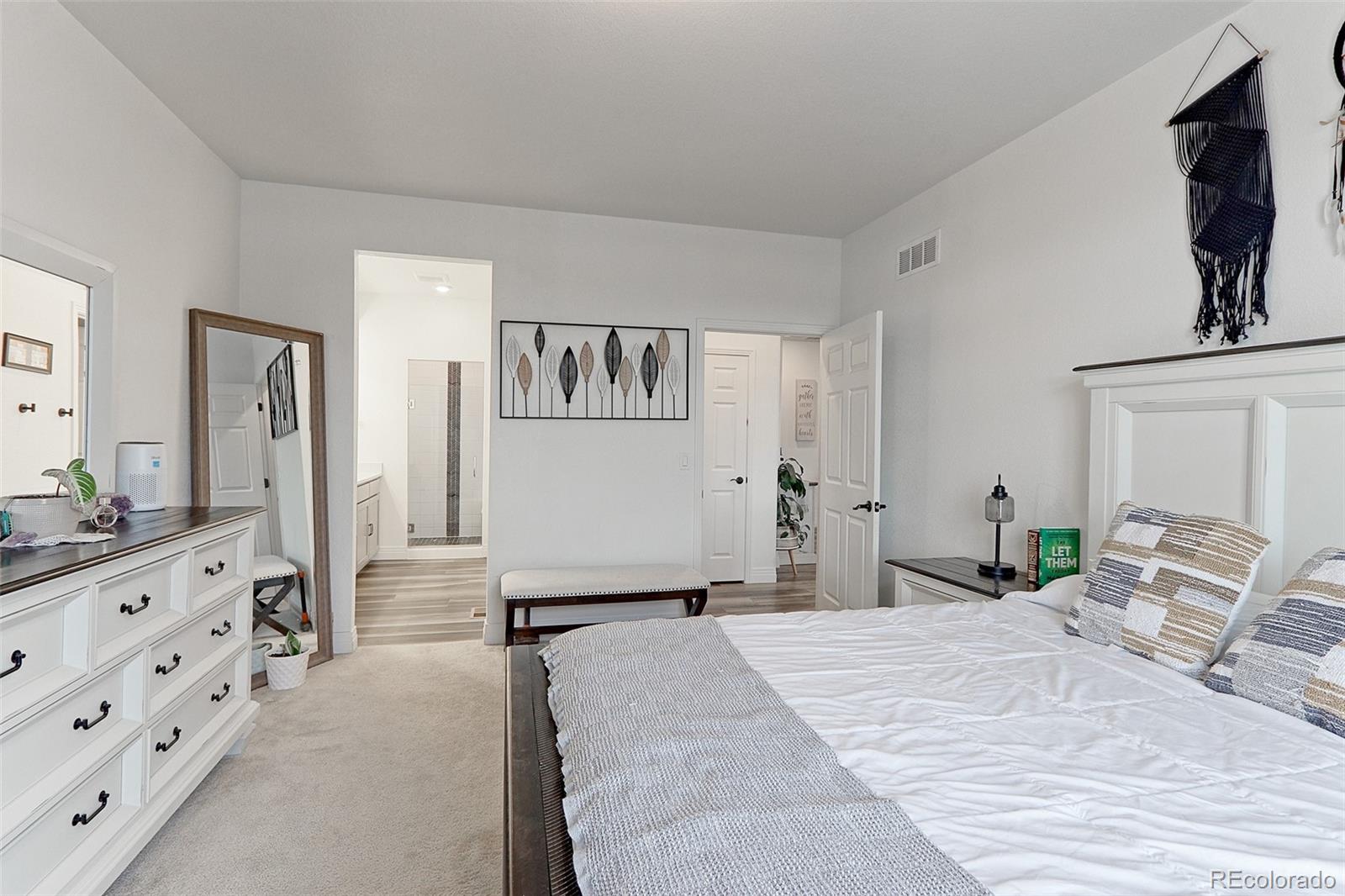 MLS Image #12 for 4435 n picadilly court,aurora, Colorado