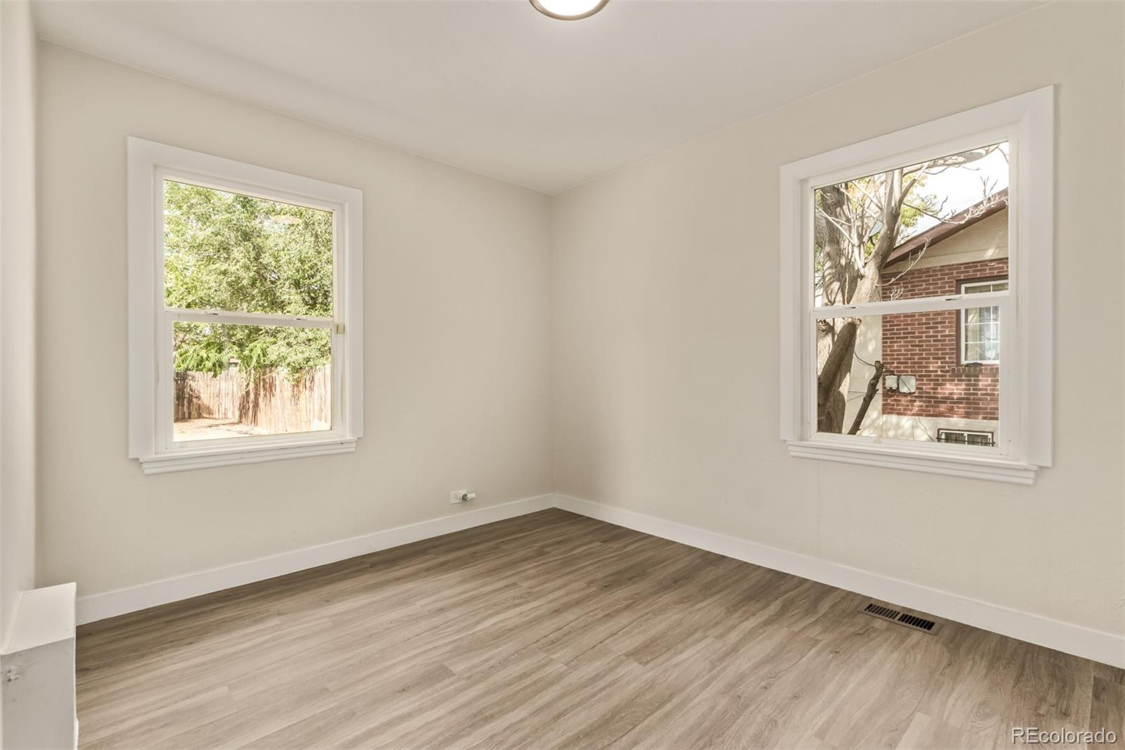 MLS Image #18 for 4415  milwaukee street,denver, Colorado