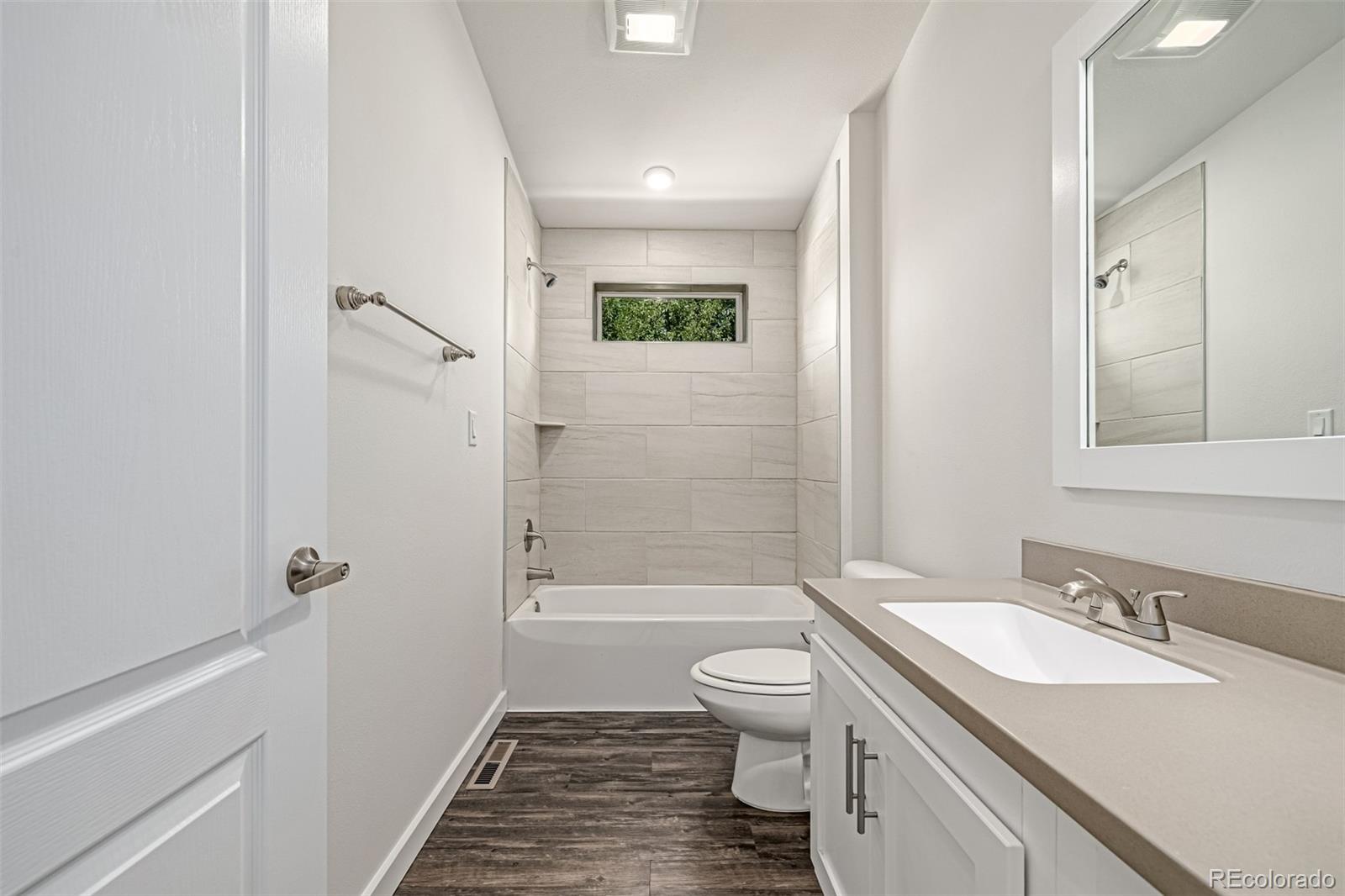 MLS Image #23 for 2858 s delaware street,englewood, Colorado