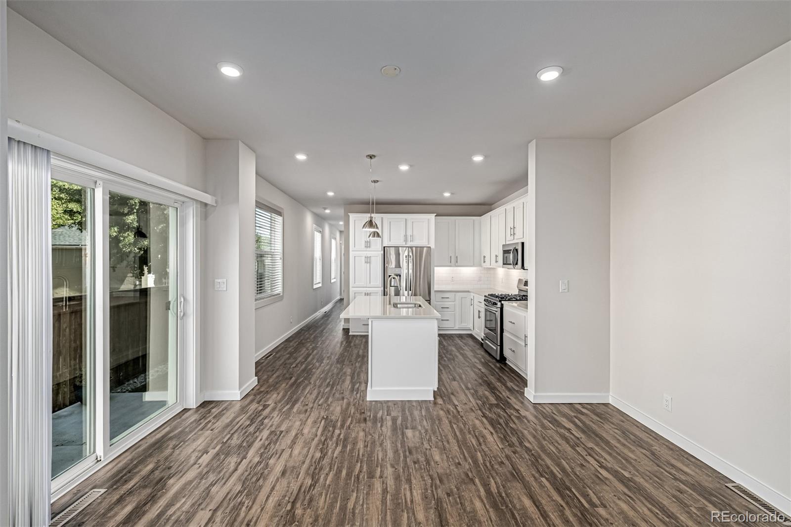 MLS Image #9 for 2858 s delaware street,englewood, Colorado