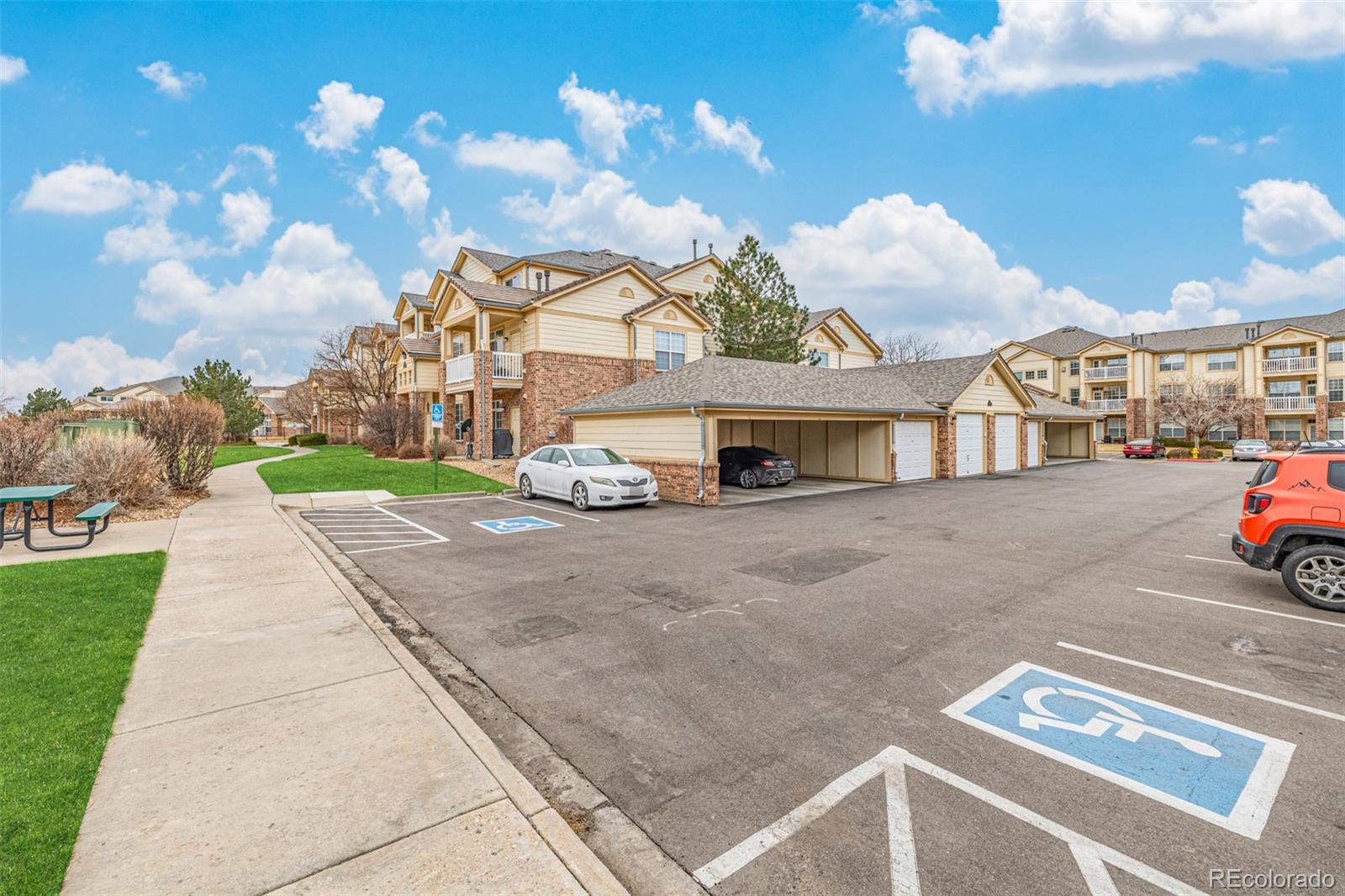 MLS Image #35 for 5726 n genoa way,aurora, Colorado