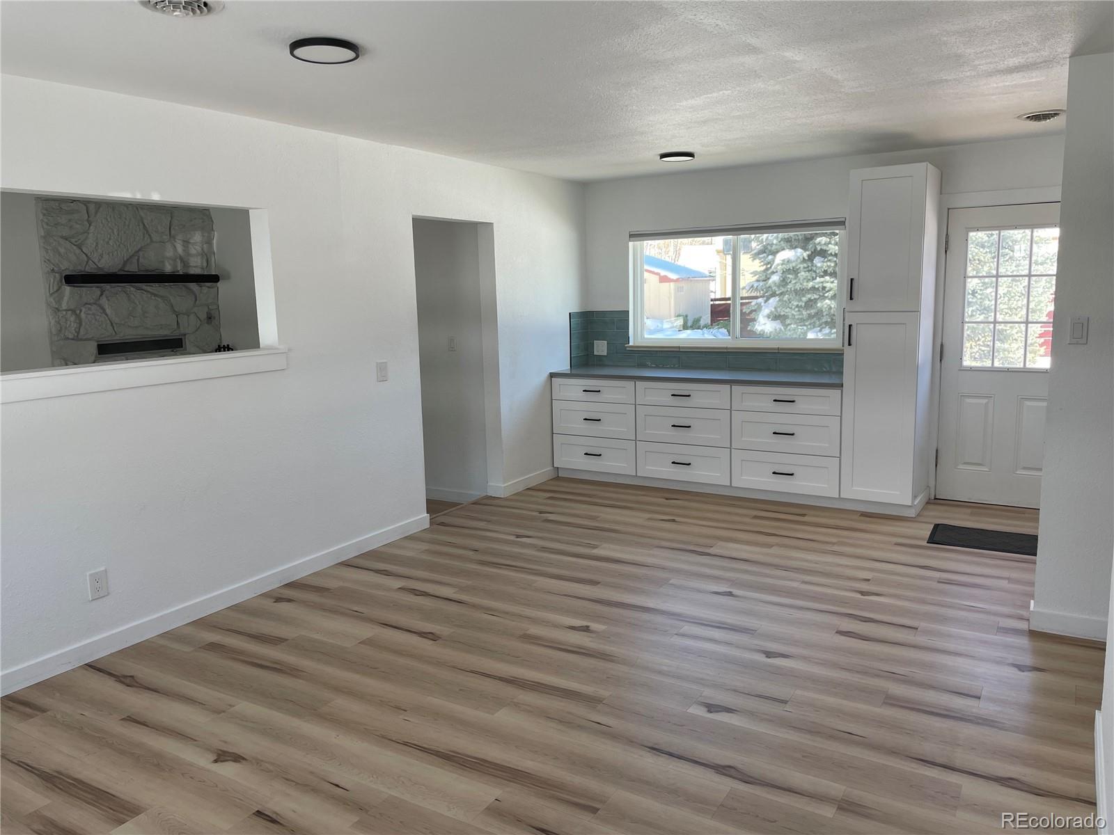 MLS Image #3 for 5262 e dartmouth avenue,denver, Colorado