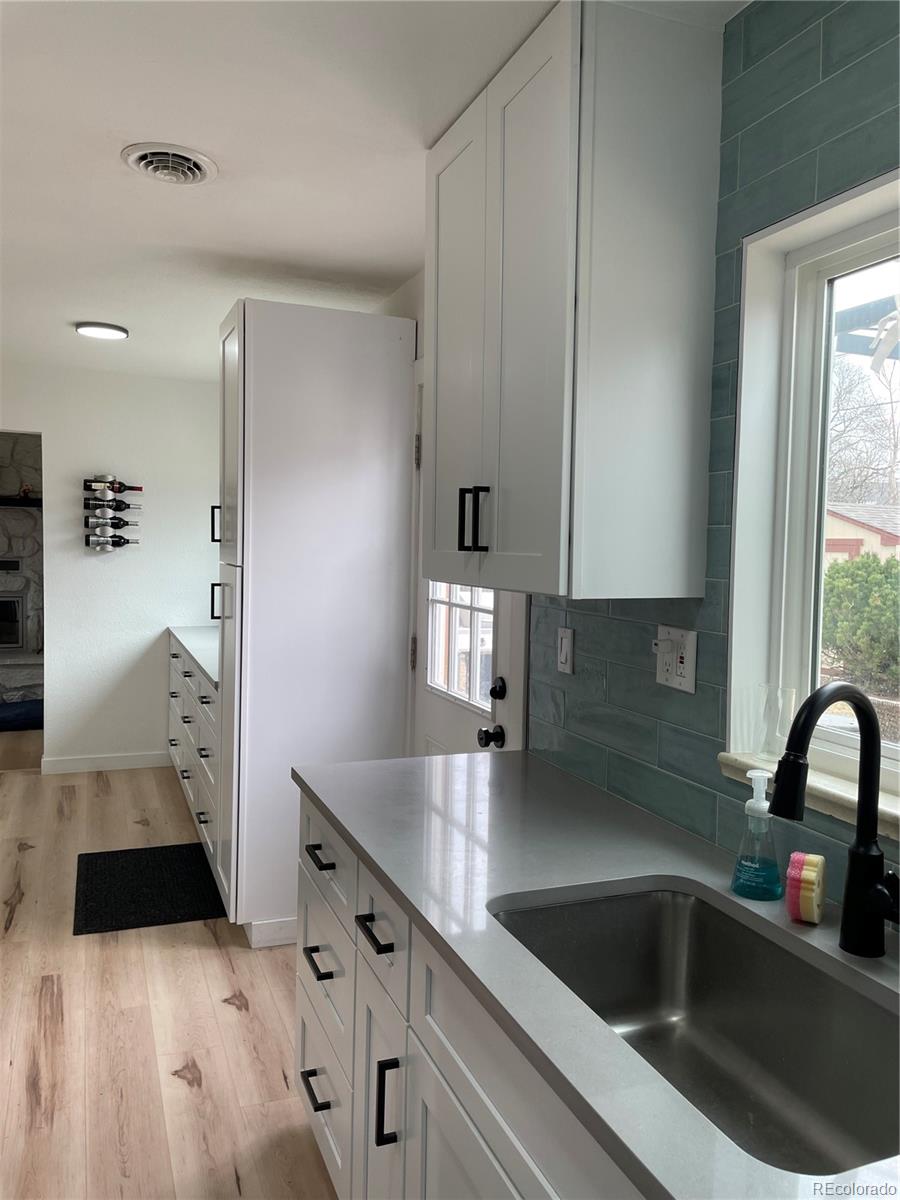 MLS Image #7 for 5262 e dartmouth avenue,denver, Colorado