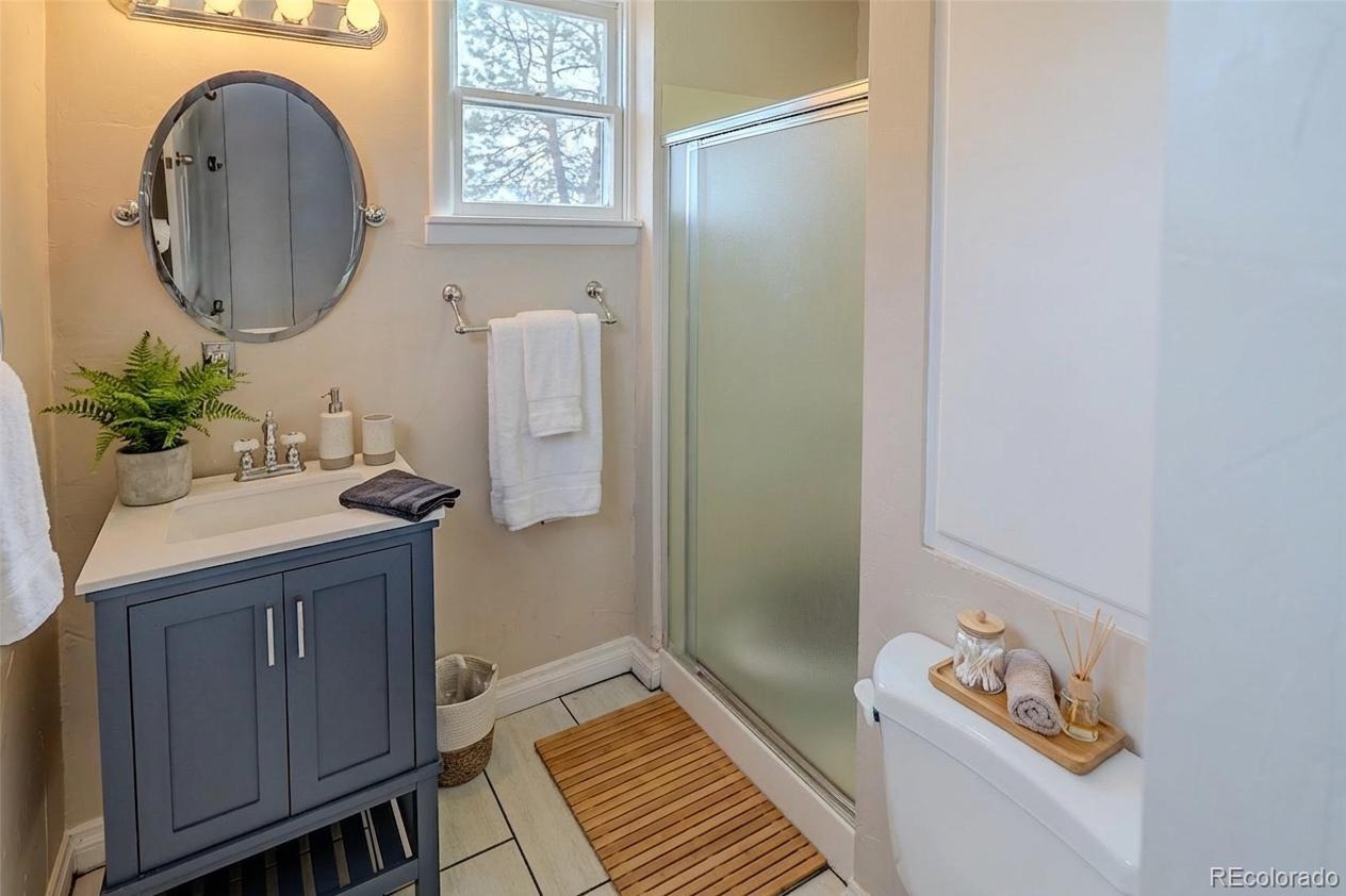 MLS Image #11 for 4600 s pearl street,englewood, Colorado