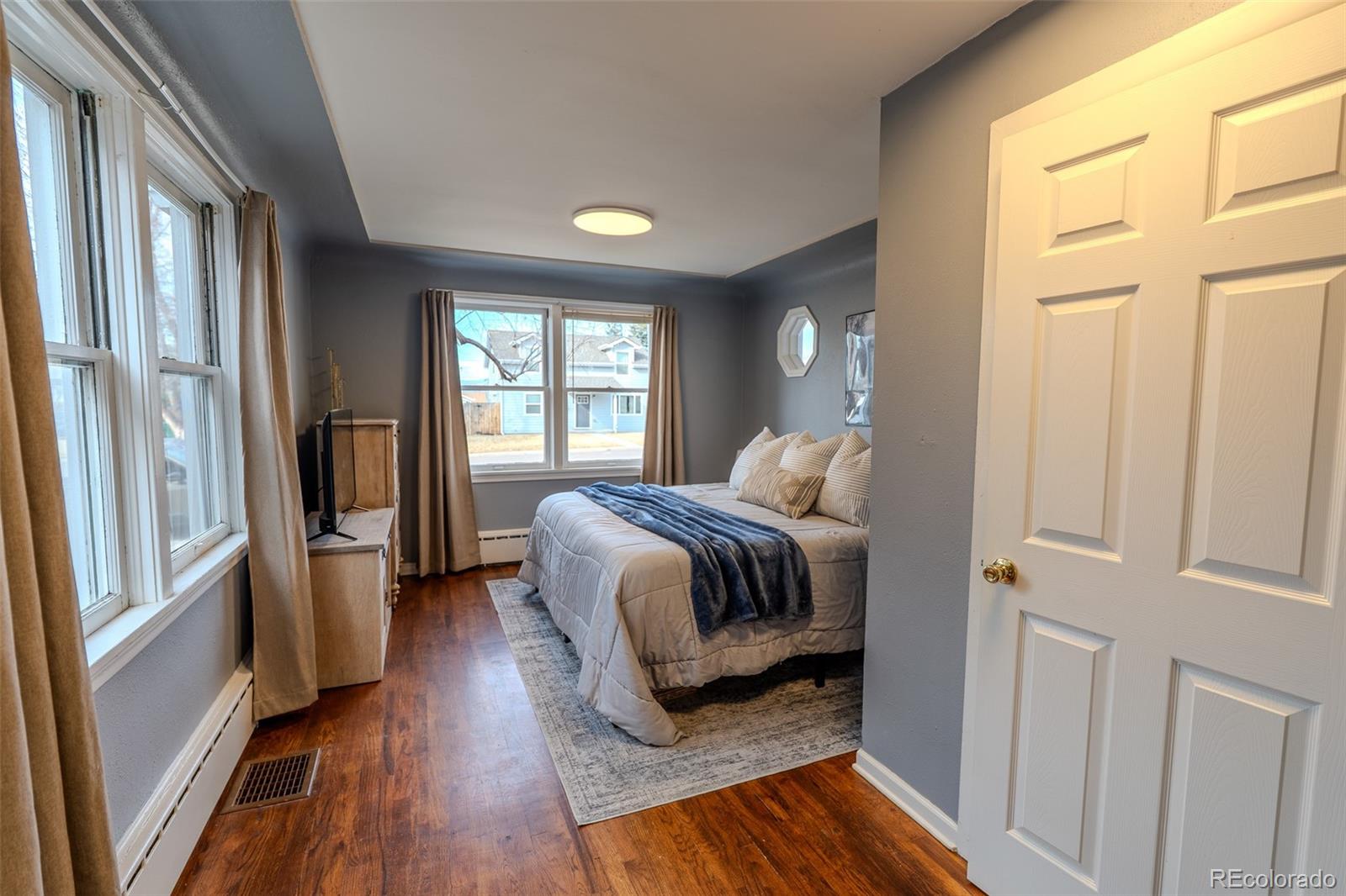 MLS Image #19 for 4600 s pearl street,englewood, Colorado