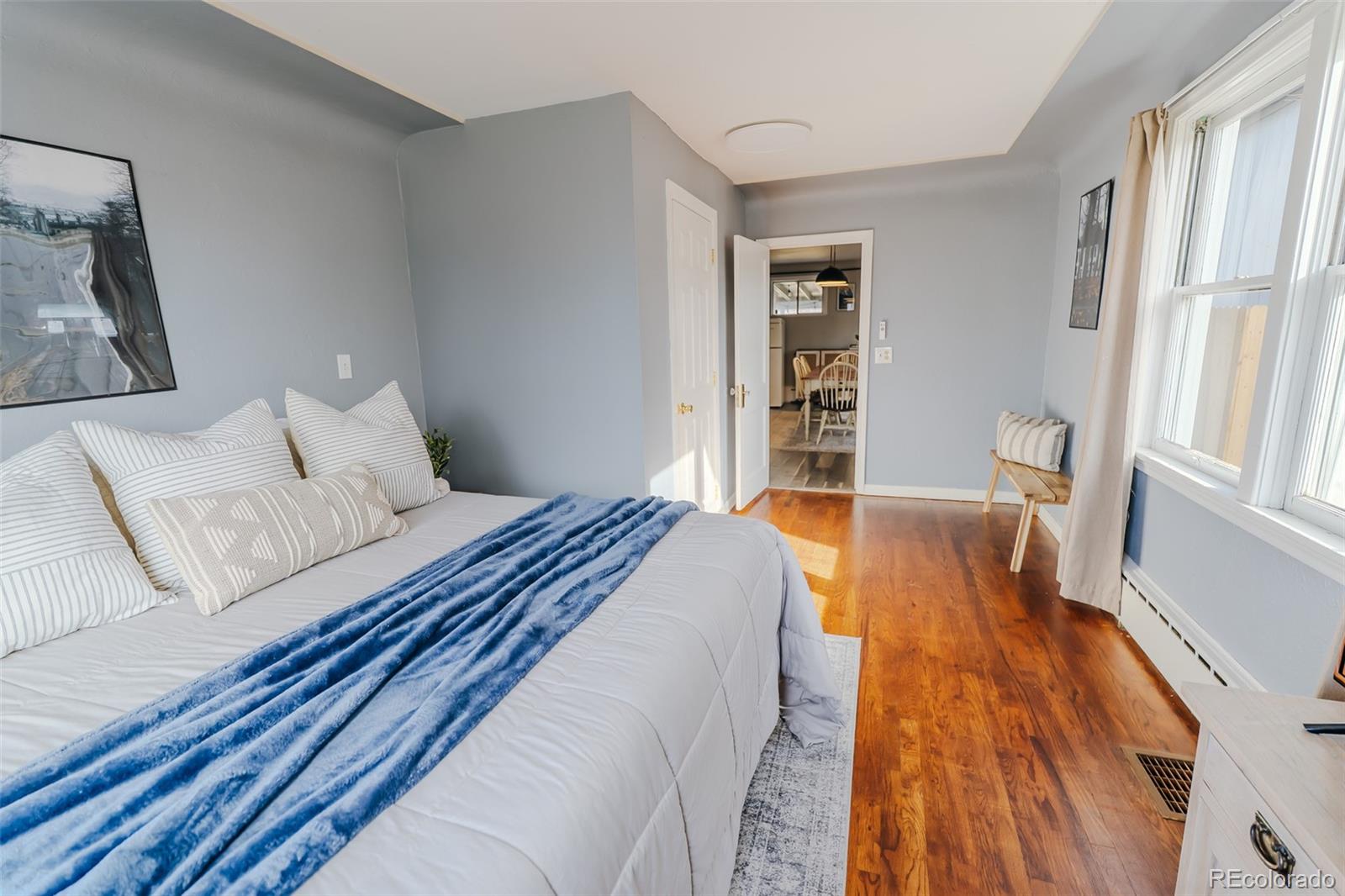 MLS Image #21 for 4600 s pearl street,englewood, Colorado