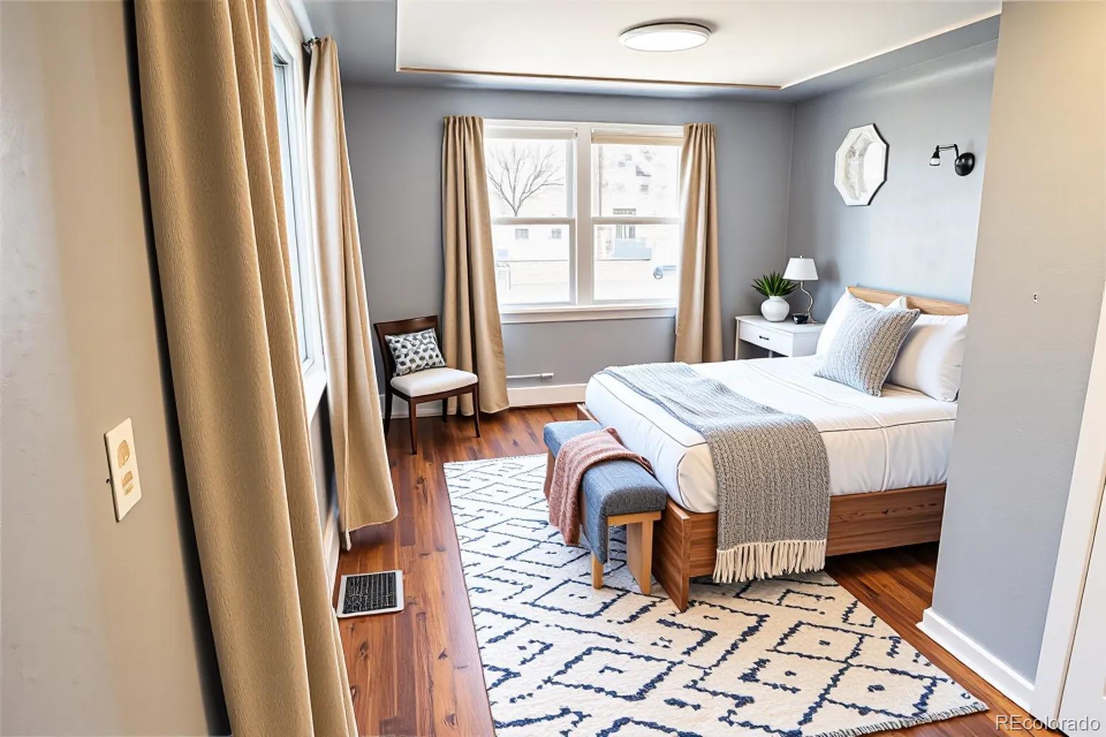 MLS Image #6 for 4600 s pearl street,englewood, Colorado