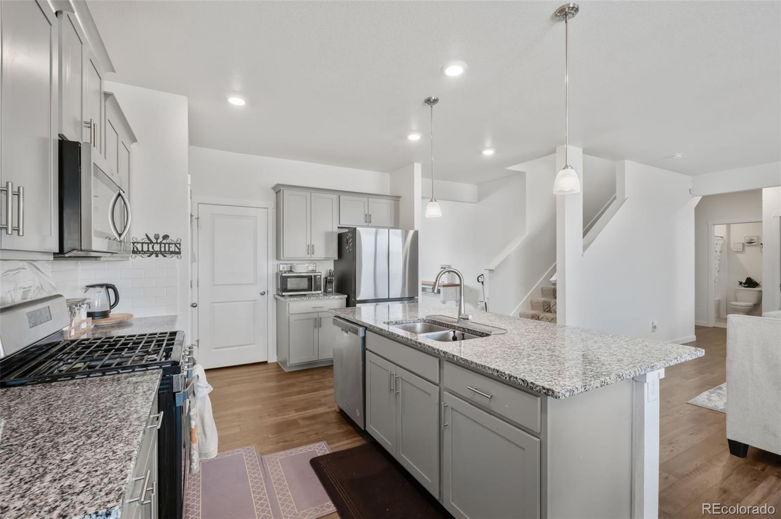 MLS Image #10 for 7427 e 159th place,thornton, Colorado