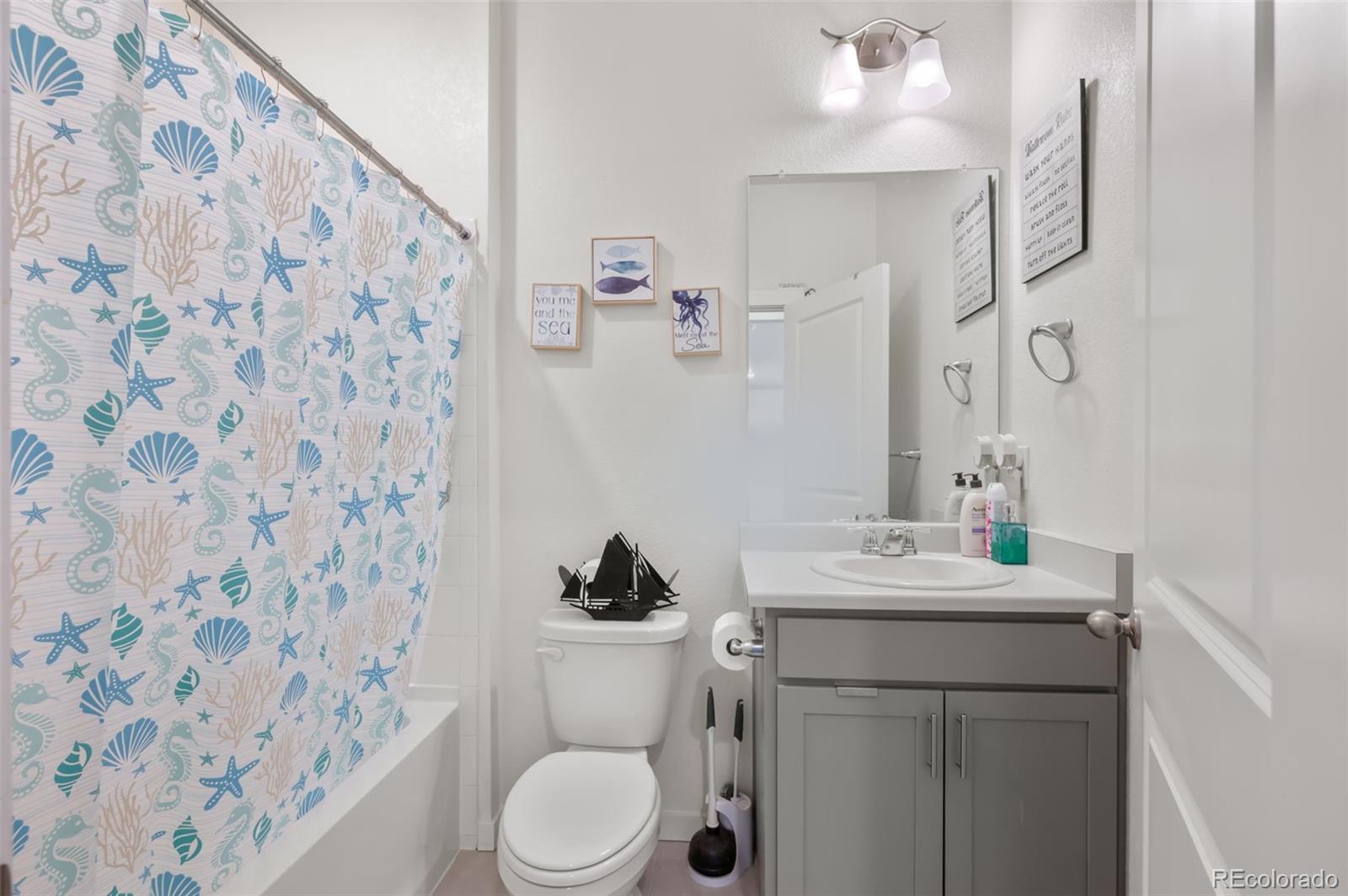 MLS Image #21 for 7427 e 159th place,thornton, Colorado