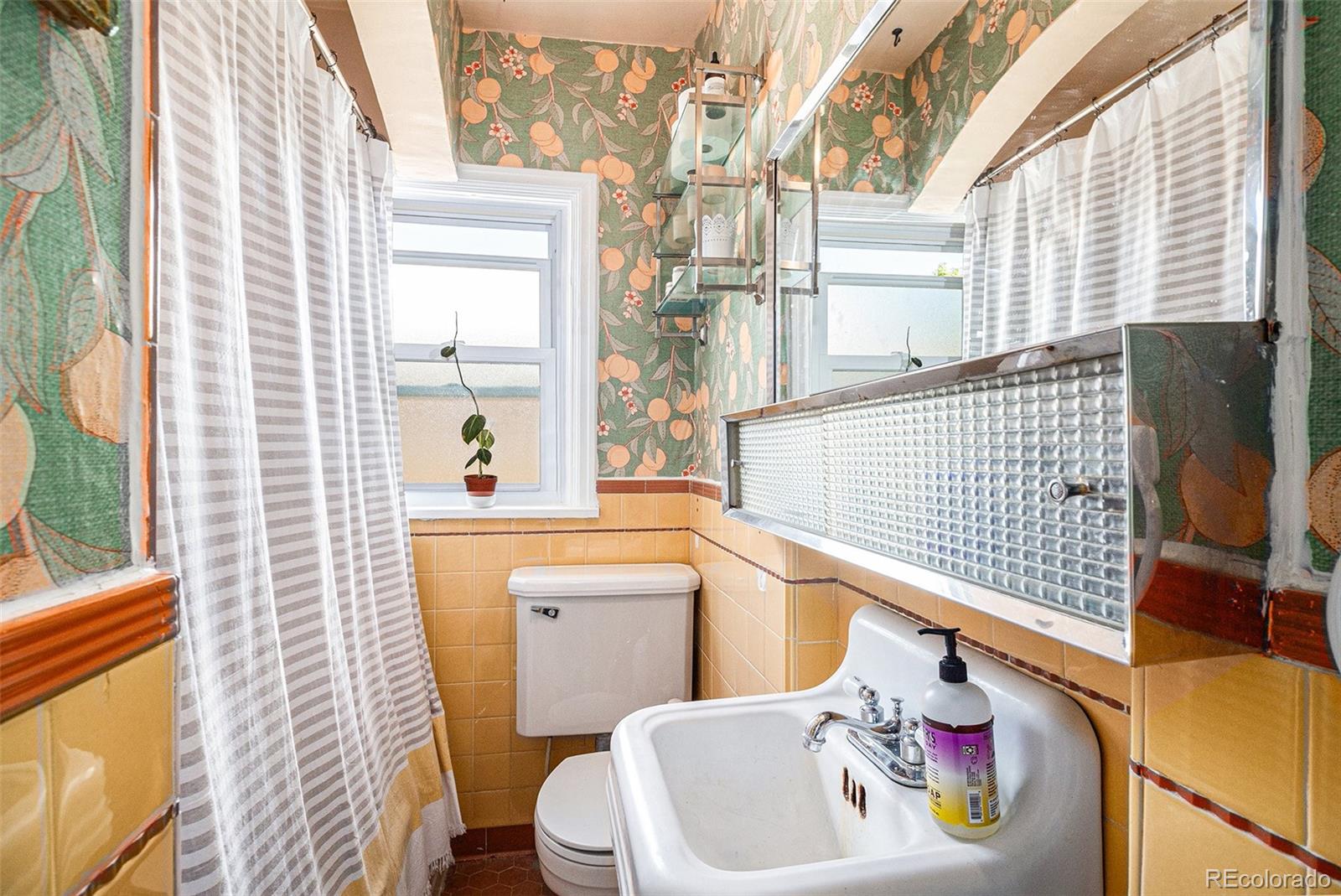 MLS Image #19 for 1775  xenia street,denver, Colorado