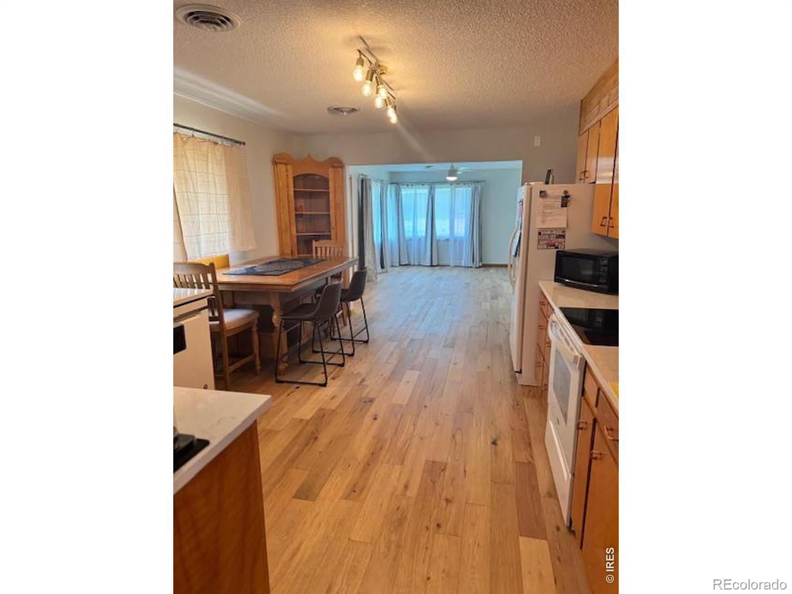 MLS Image #5 for 315 e emerson street,holyoke, Colorado