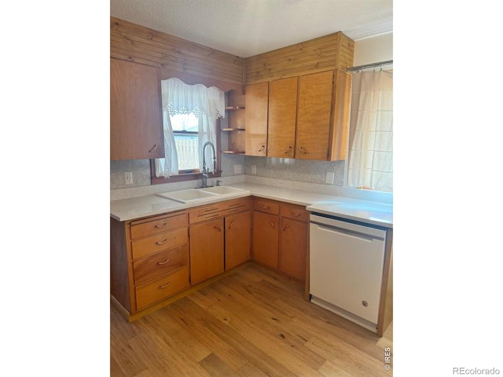 MLS Image #6 for 315 e emerson street,holyoke, Colorado