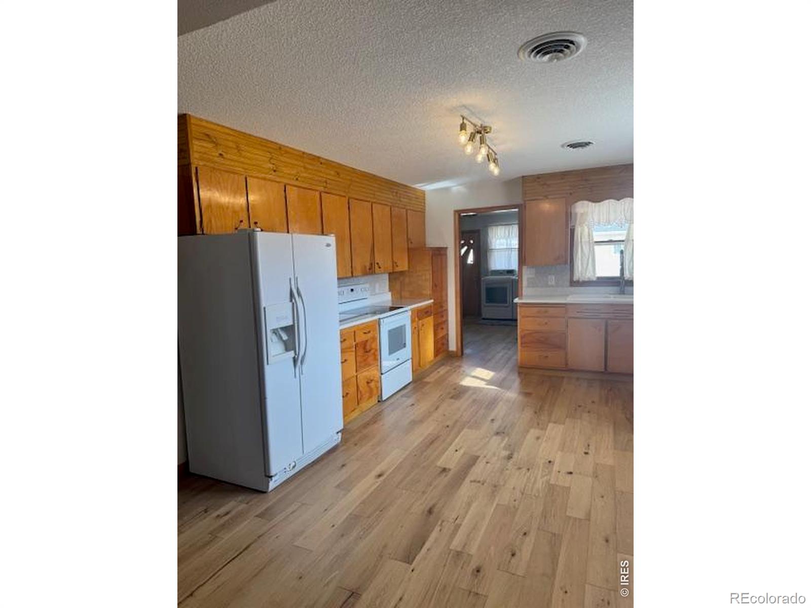 MLS Image #7 for 315 e emerson street,holyoke, Colorado