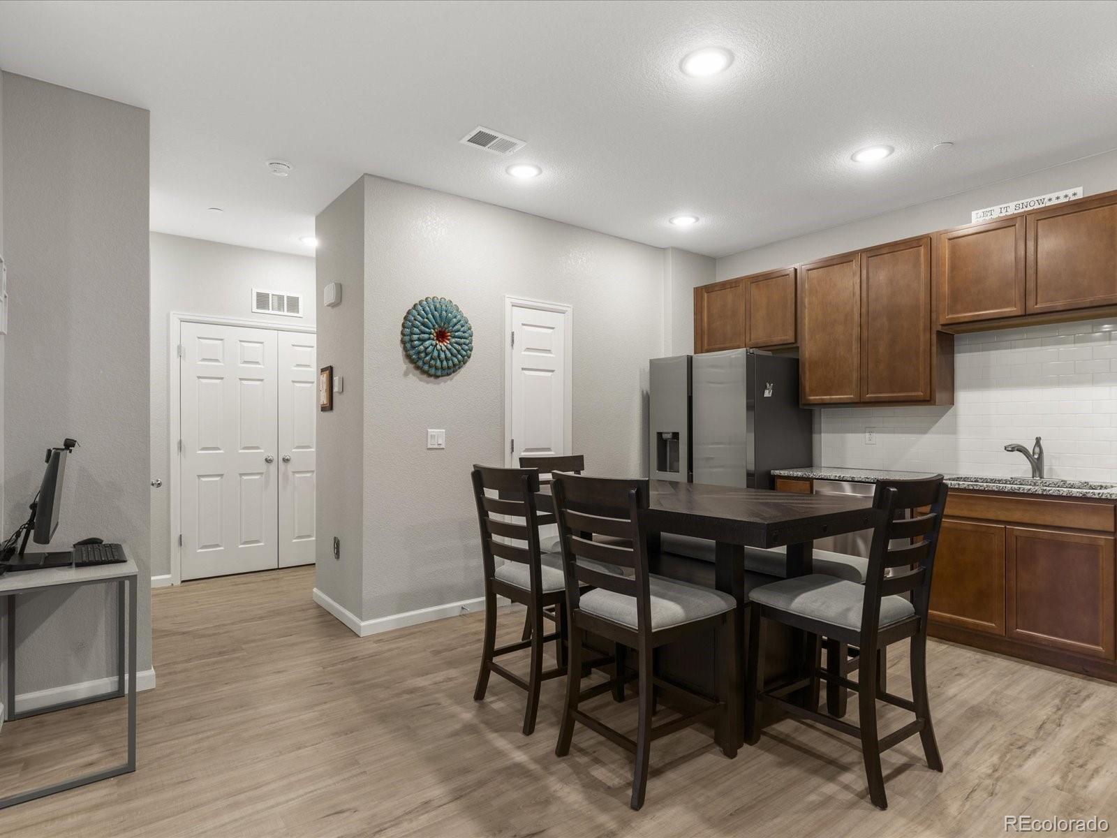 MLS Image #6 for 9981 w victoria place 202,littleton, Colorado