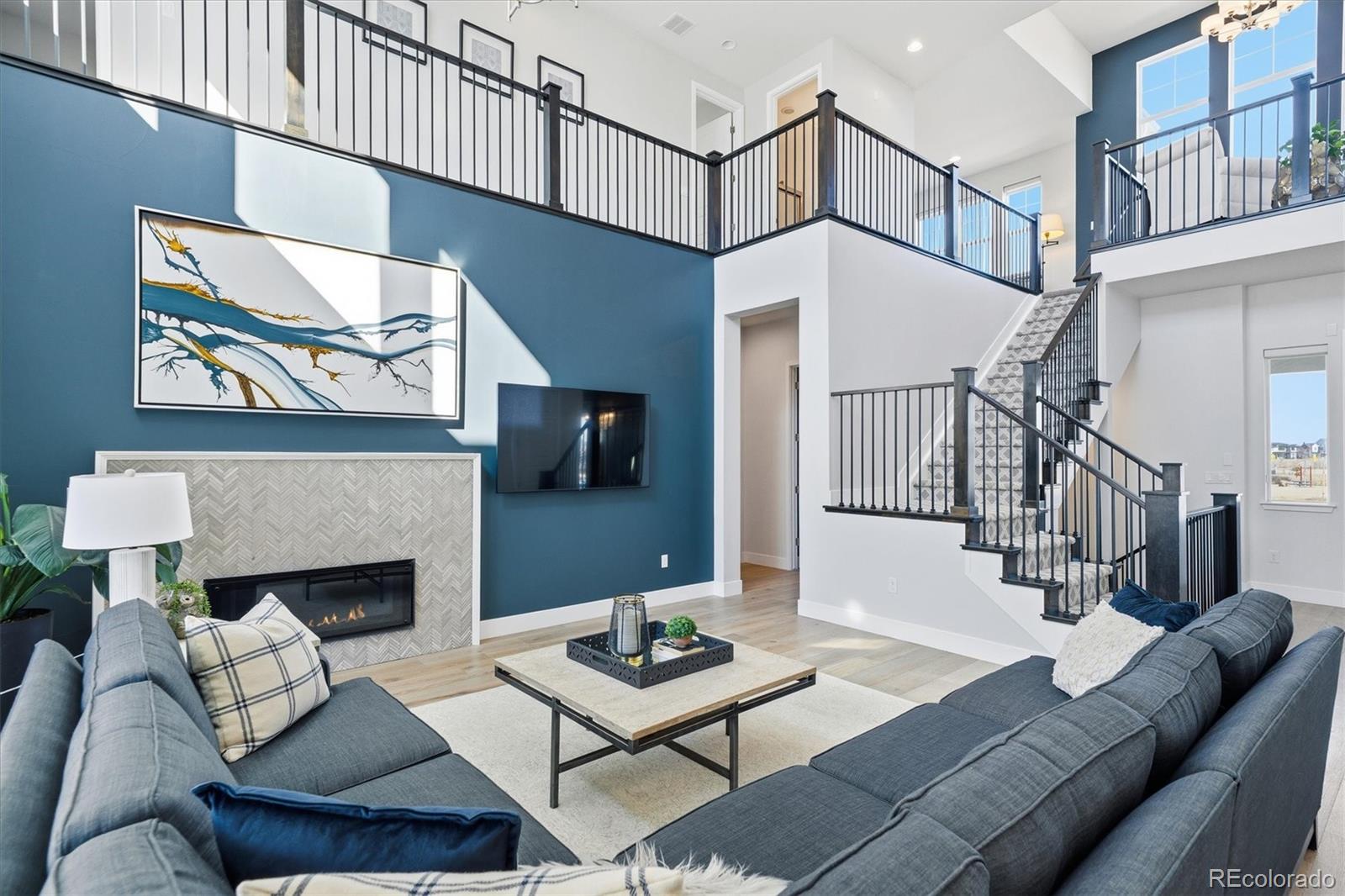 MLS Image #10 for 8484 e 51st avenue,denver, Colorado