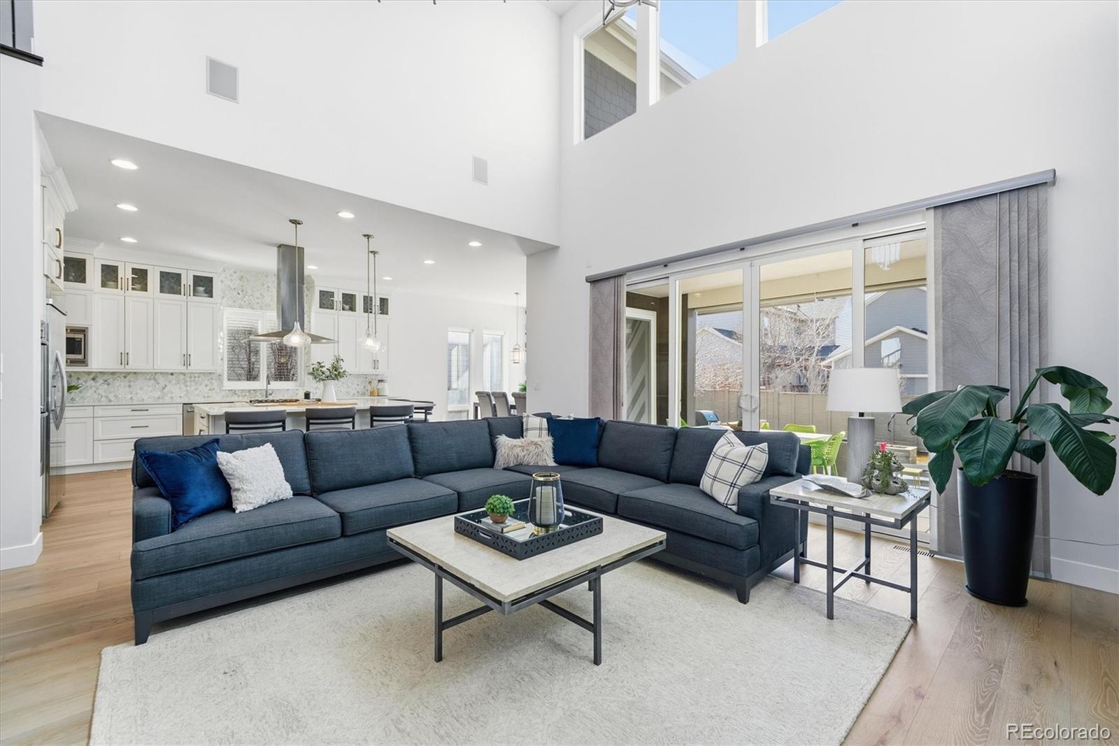 MLS Image #8 for 8484 e 51st avenue,denver, Colorado