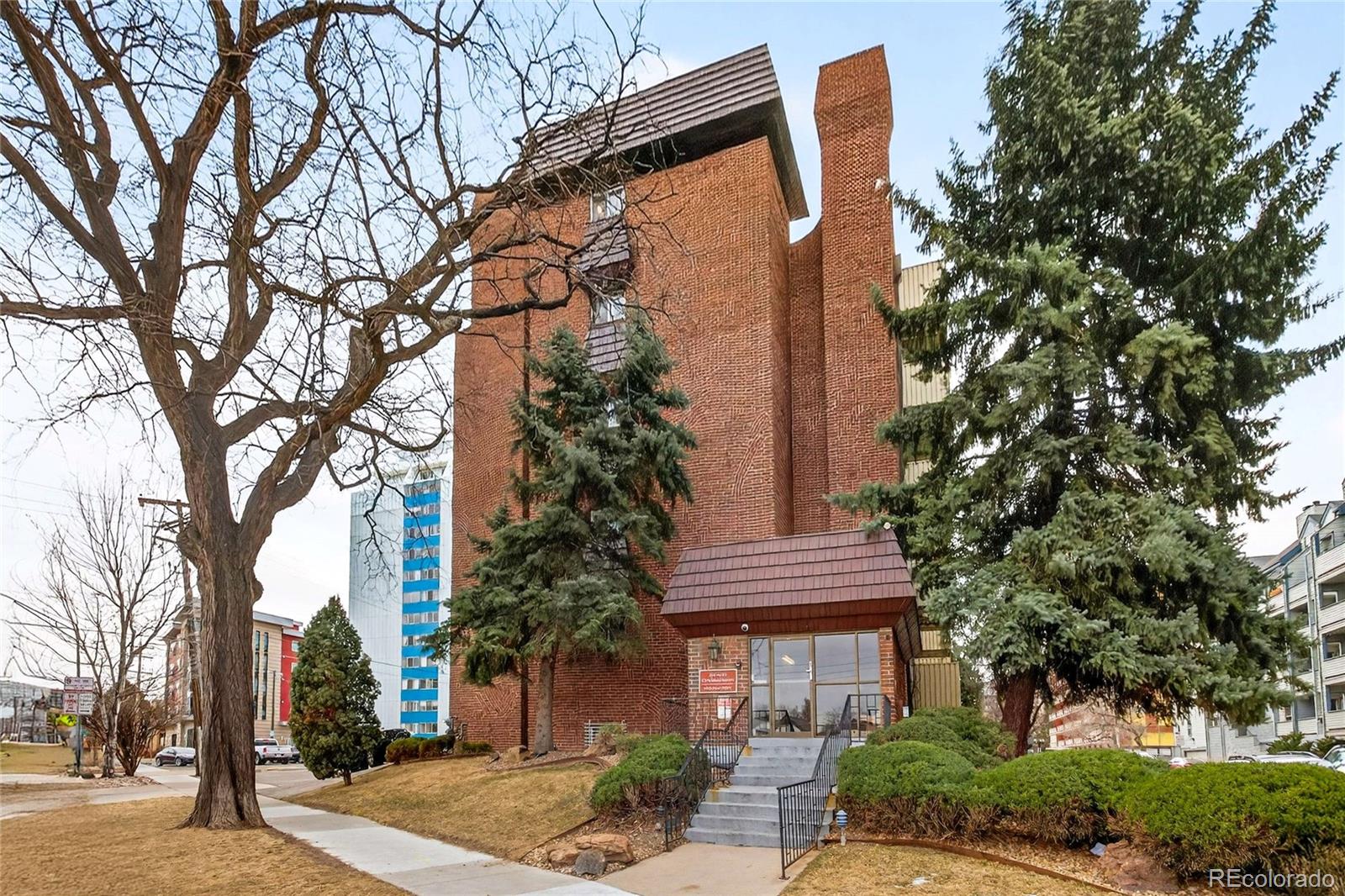MLS Image #0 for 4110  hale parkway,denver, Colorado