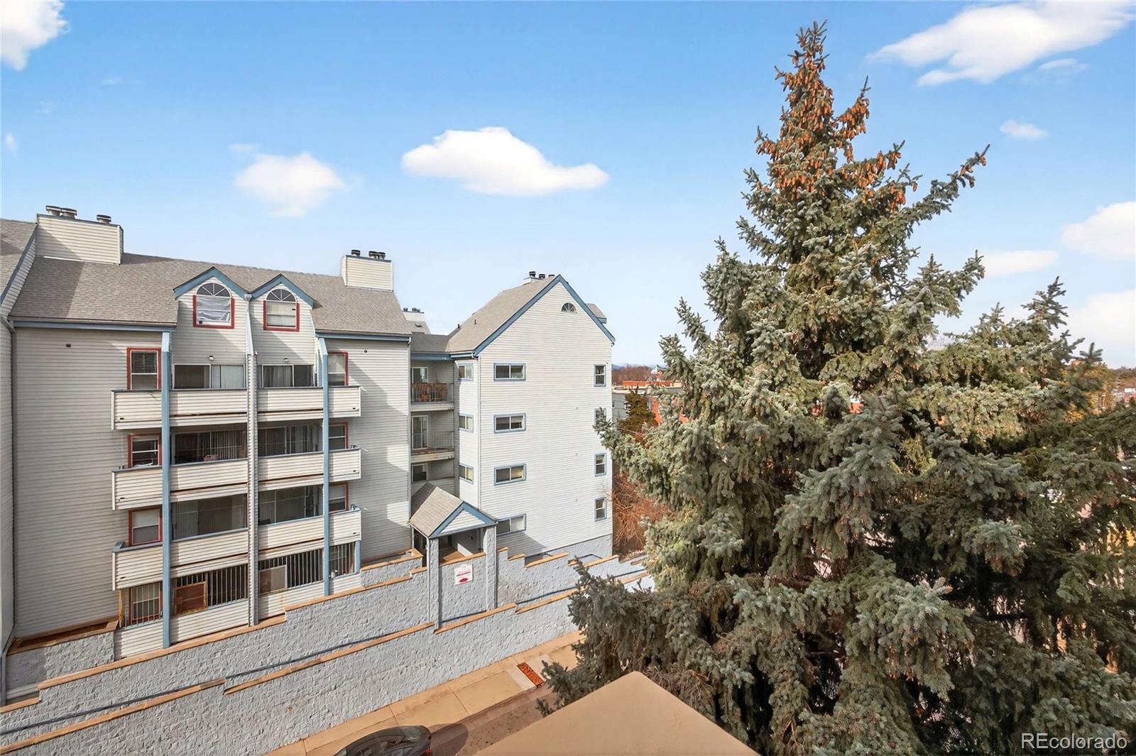 MLS Image #31 for 4110  hale parkway,denver, Colorado