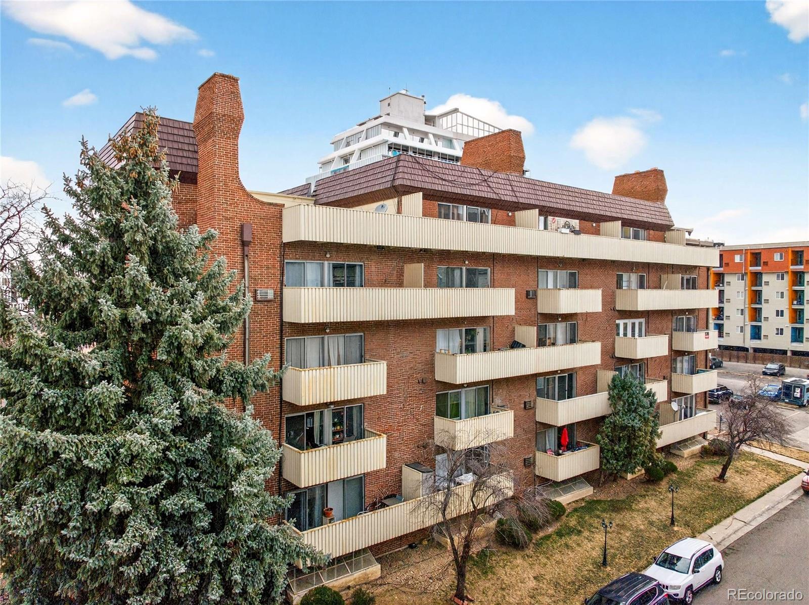 MLS Image #35 for 4110  hale parkway,denver, Colorado