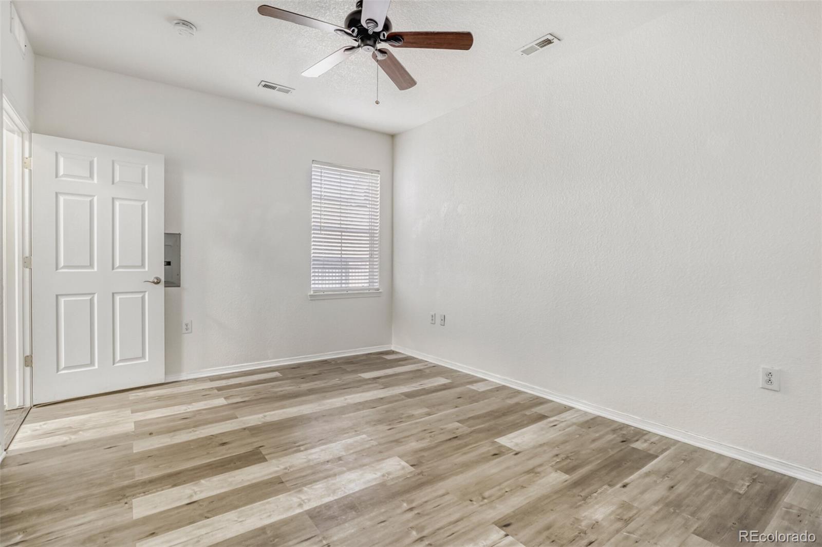 MLS Image #9 for 16312 e fremont avenue 2,aurora, Colorado