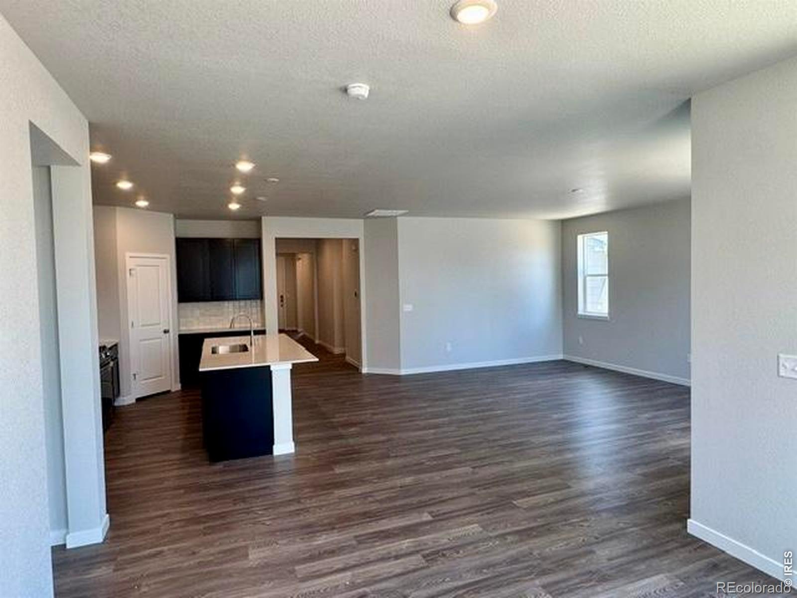 MLS Image #8 for 827  mesic lane,windsor, Colorado