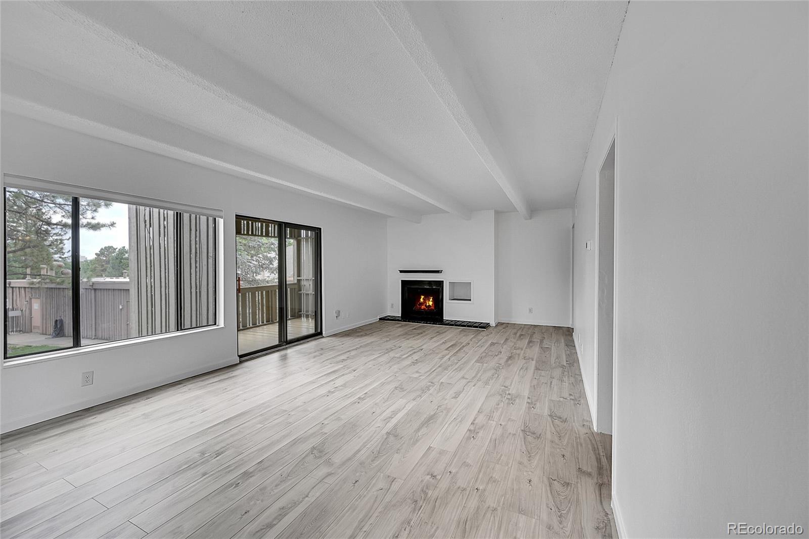 MLS Image #11 for 2525 s dayton way,denver, Colorado