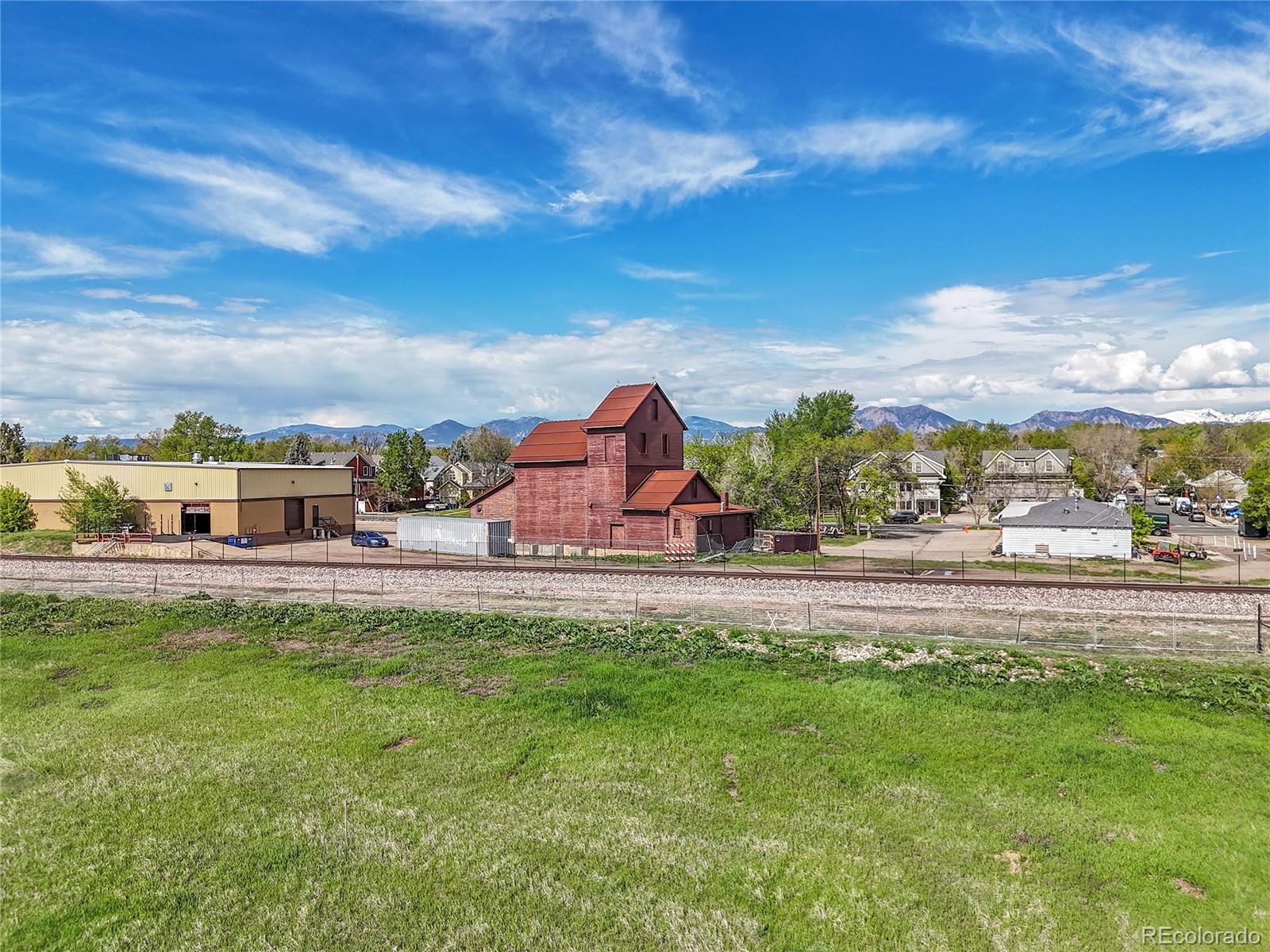 MLS Image #5 for 633  lombardi circle,louisville, Colorado