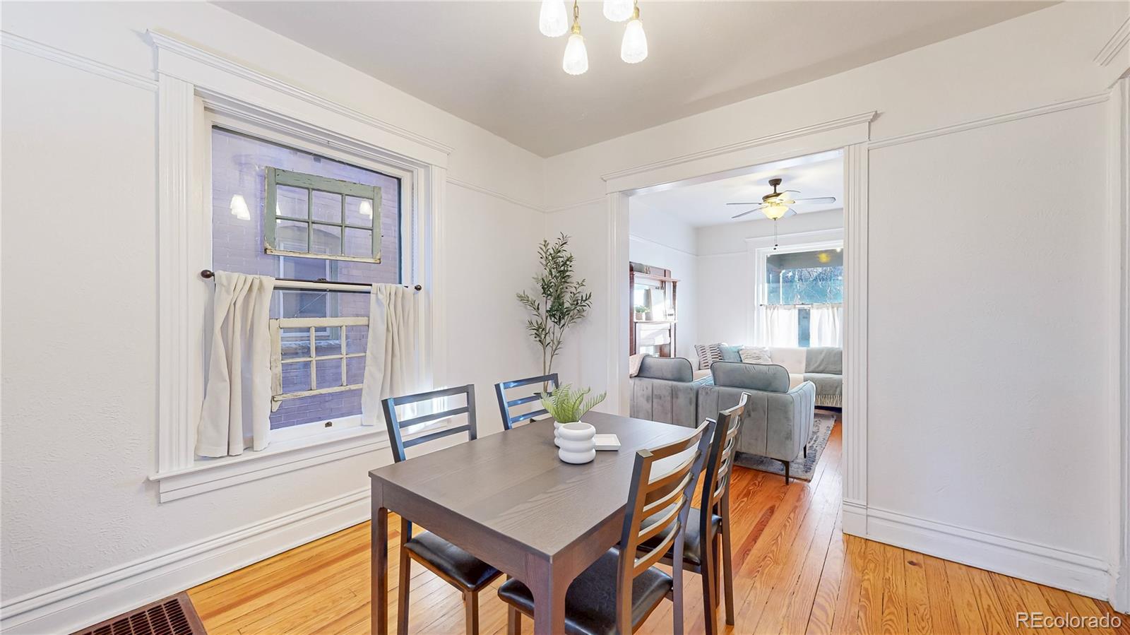 MLS Image #10 for 39 s grant street,denver, Colorado
