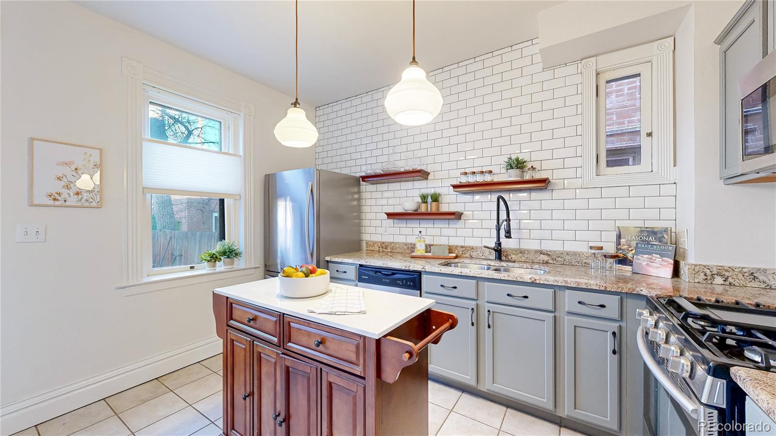 MLS Image #12 for 39 s grant street,denver, Colorado