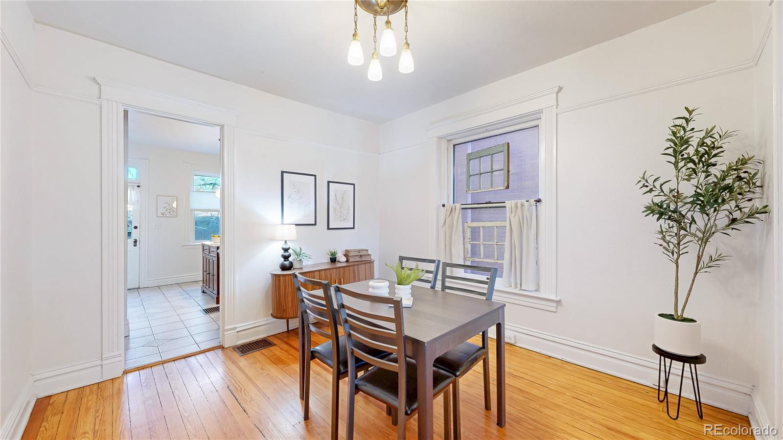 MLS Image #4 for 39 s grant street,denver, Colorado