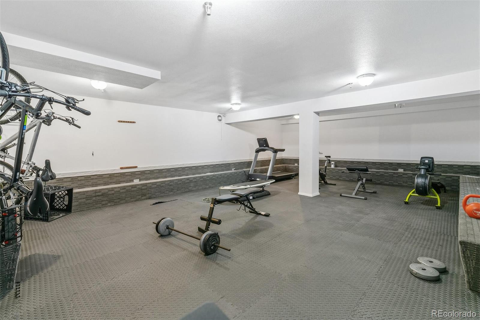MLS Image #25 for 1243 n gaylord street 205,denver, Colorado