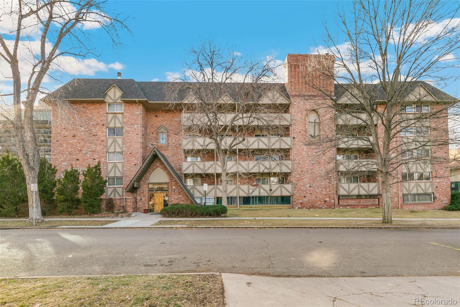 MLS Image #28 for 1243 n gaylord street 205,denver, Colorado