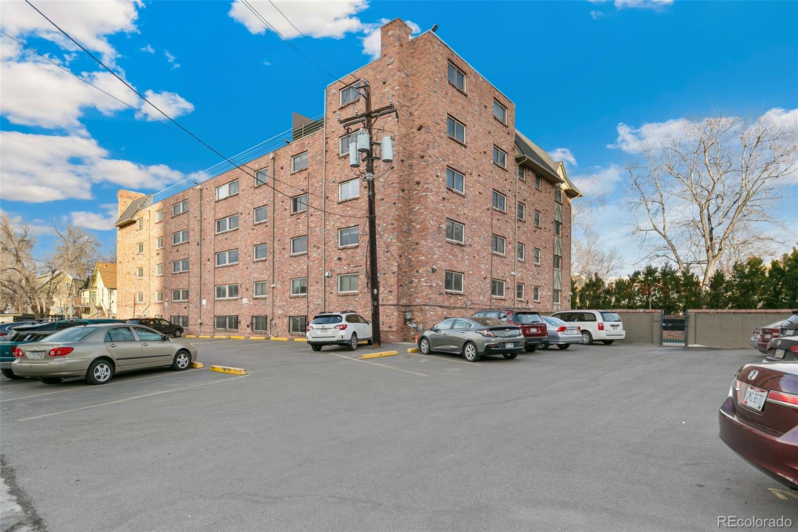 MLS Image #32 for 1243 n gaylord street 205,denver, Colorado