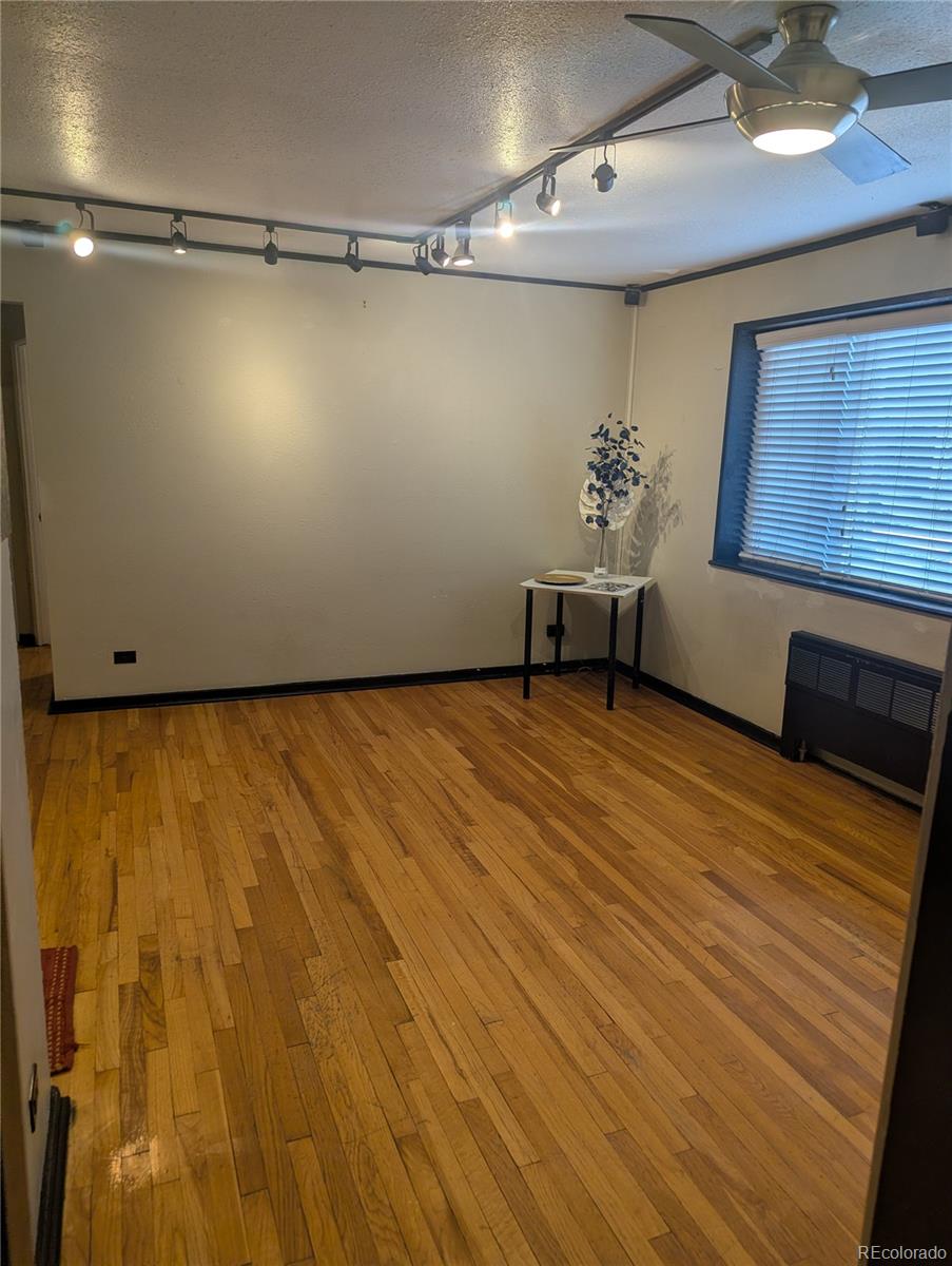MLS Image #15 for 1101  bellaire street 202,denver, Colorado