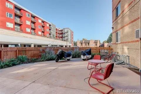 MLS Image #17 for 1101  bellaire street 202,denver, Colorado