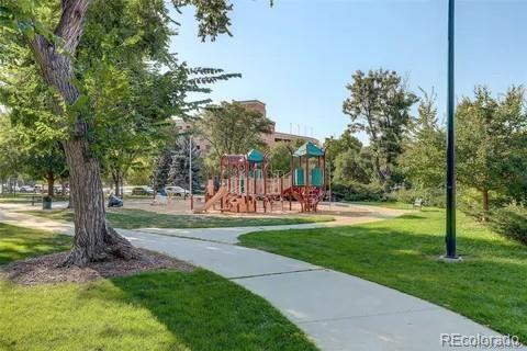 MLS Image #20 for 1101  bellaire street 202,denver, Colorado