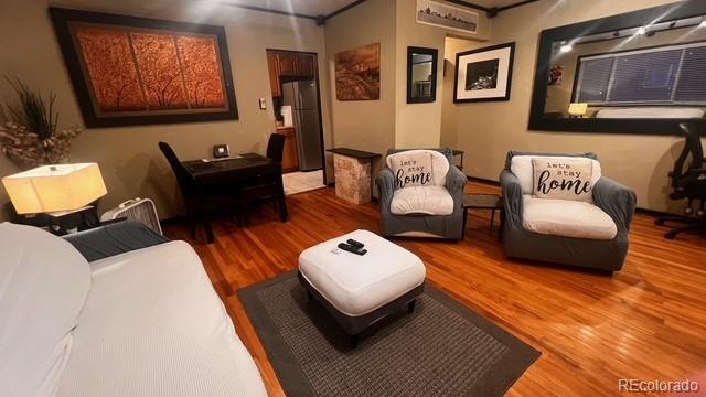 MLS Image #6 for 1101  bellaire street 202,denver, Colorado