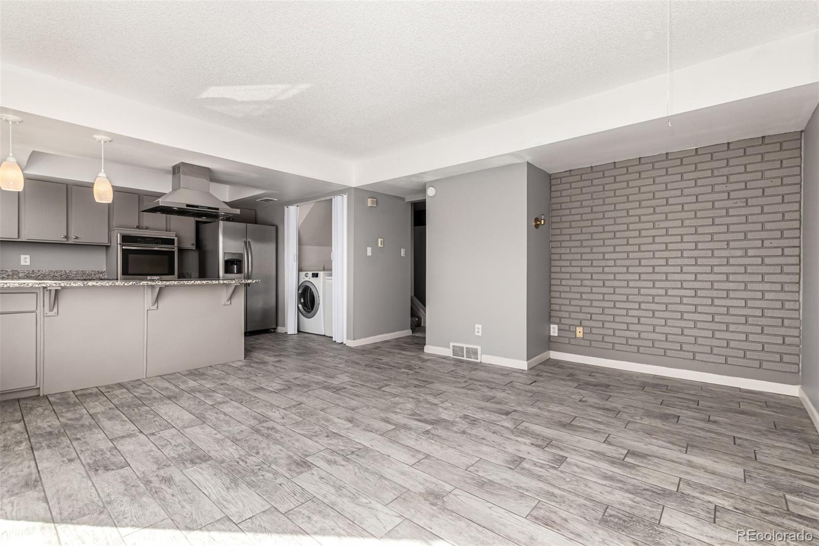 MLS Image #2 for 1104 w 88th avenue,thornton, Colorado