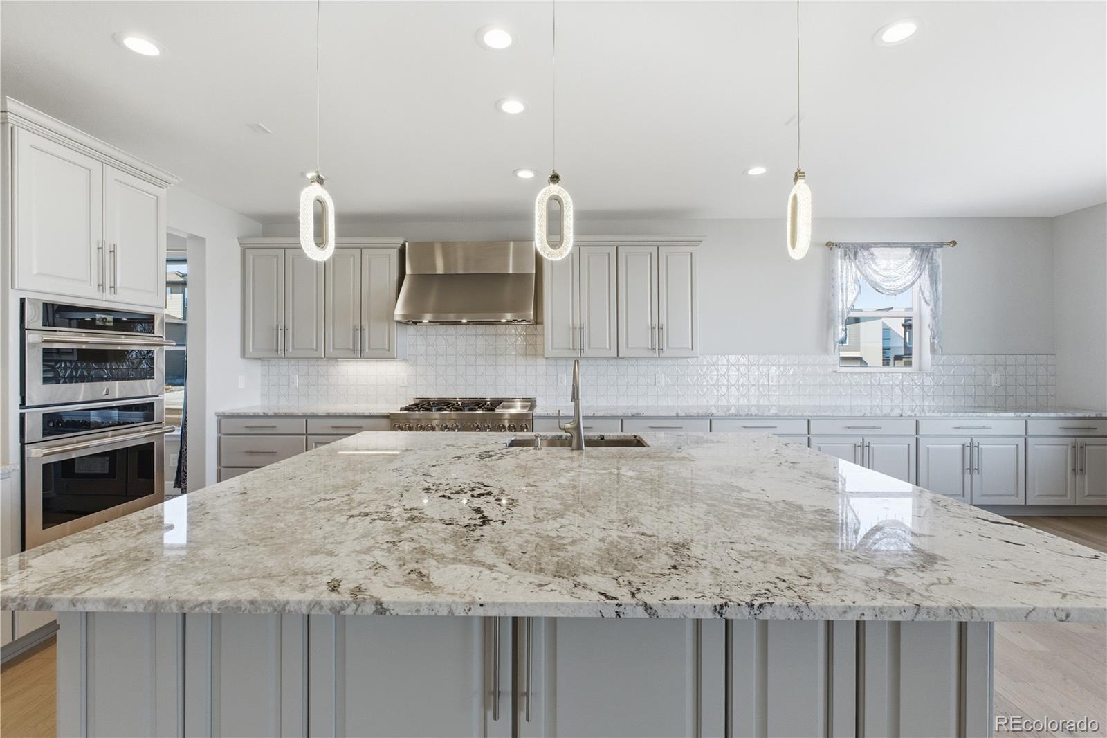 MLS Image #2 for 5910  riesberg lane,castle rock, Colorado