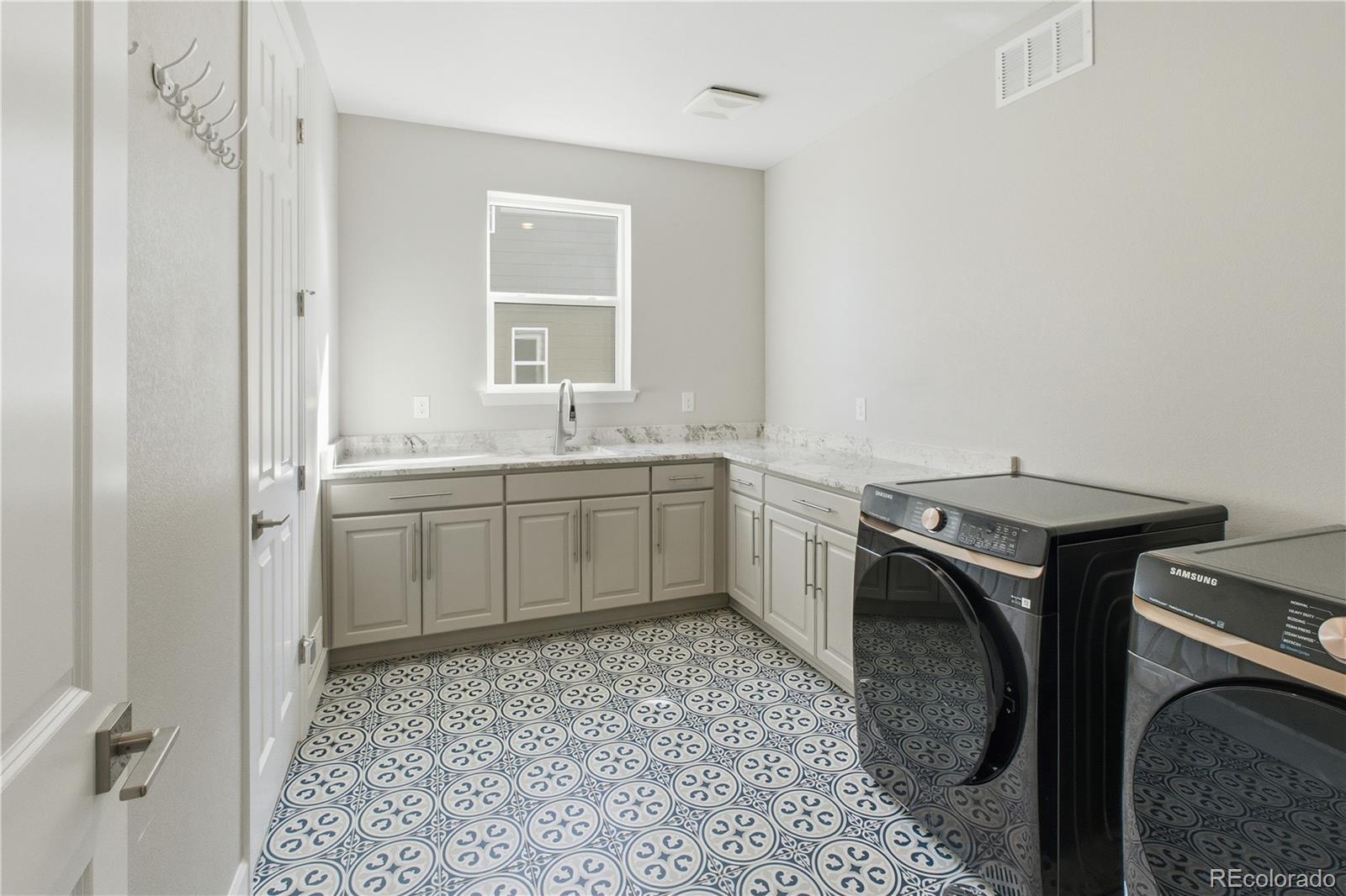 MLS Image #22 for 5910  riesberg lane,castle rock, Colorado