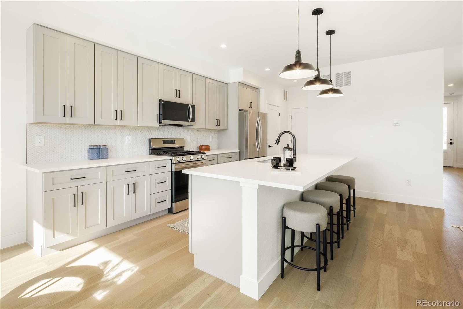 MLS Image #6 for 4650 w 9th avenue,denver, Colorado