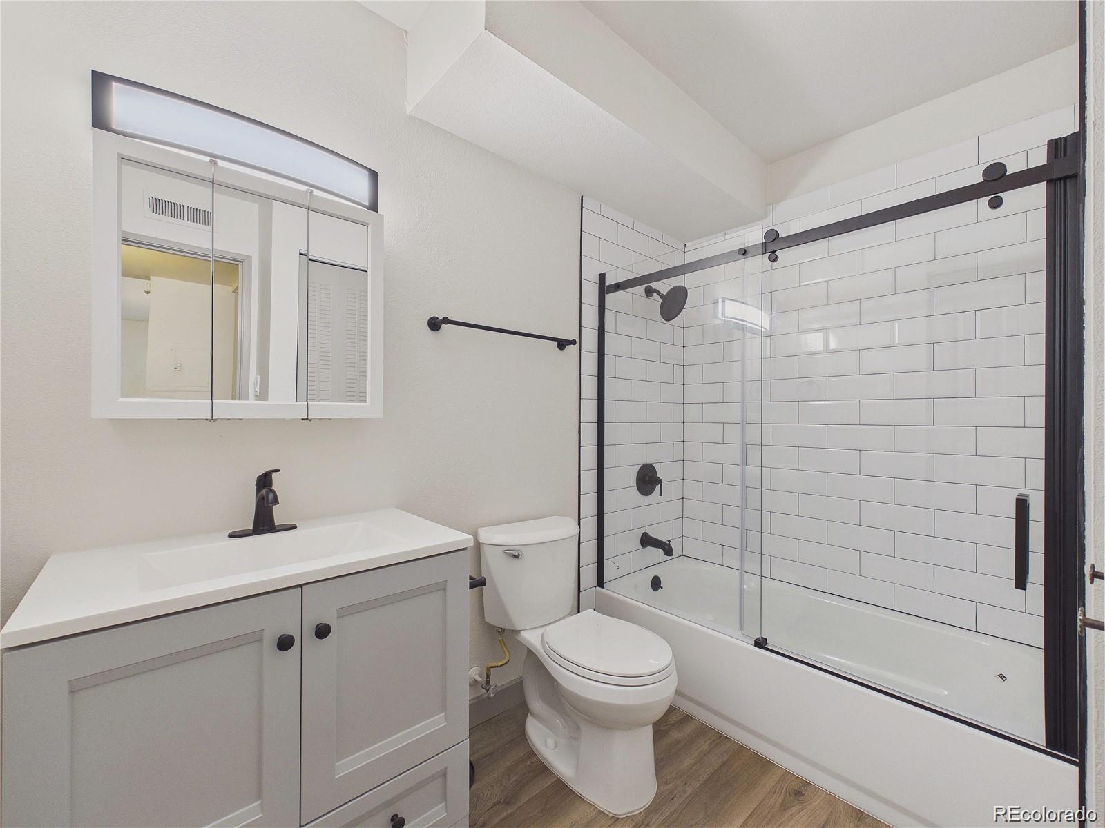 MLS Image #21 for 3643 s sheridan boulevard,denver, Colorado