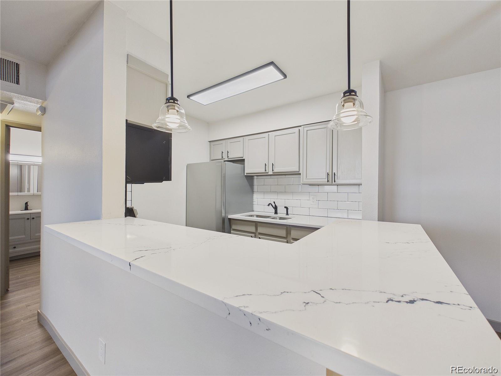 MLS Image #5 for 3643 s sheridan boulevard,denver, Colorado
